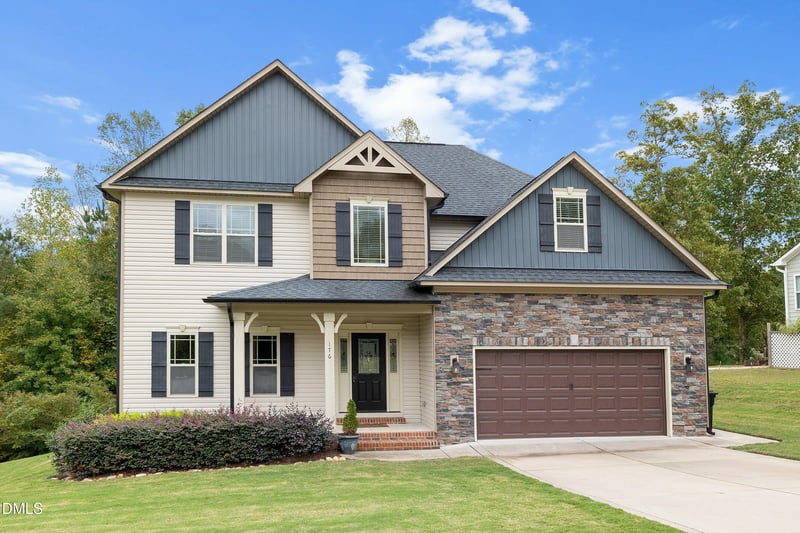 176 Northcliff Ct, Clayton, NC 27527