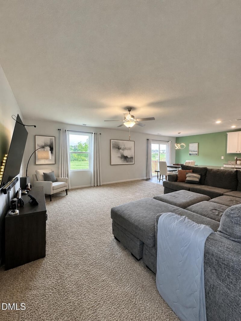 176 Old Head Way, Fuquay Varina, NC 27526