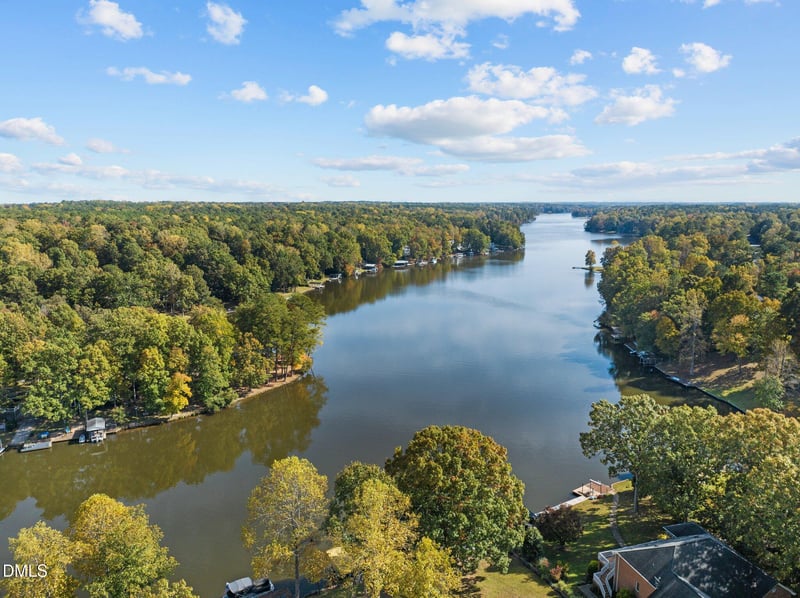 176 Shawnee Dr, Louisburg, NC 27549