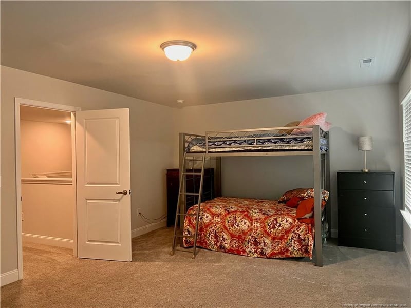 176 Southern Estates Dr, Sanford, NC 27330
