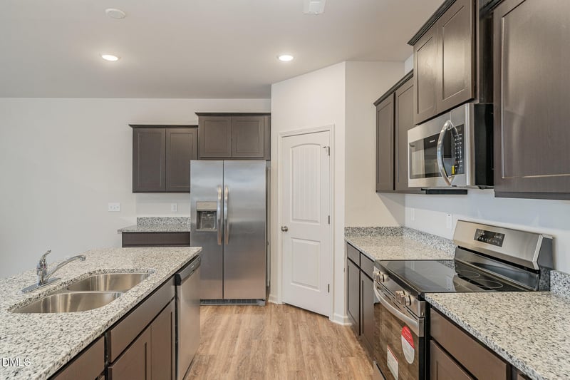 176 Starlet Ridge Way, Clayton, NC 27520