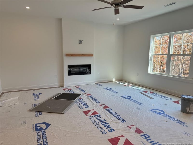 176 Travelers Way, Lillington, NC 27546