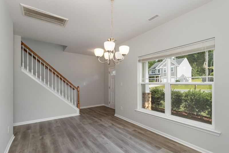 176 Willow Ridge Dr, Sanford, NC 27332