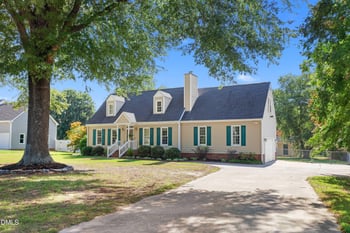 1760 Purfoy Rd, Fuquay Varina, NC 27526
