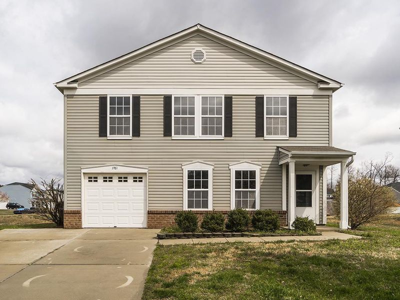 1761 Northside Dr, Burlington, NC 27217