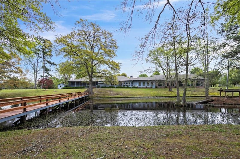 1763 Wilmington Hw, Fayetteville, NC 28306