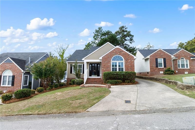 1766 Potomac Rd, Fayetteville, NC 28304