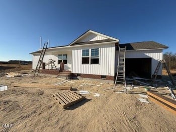 177 Grace Pond Ave, Benson, NC 27504