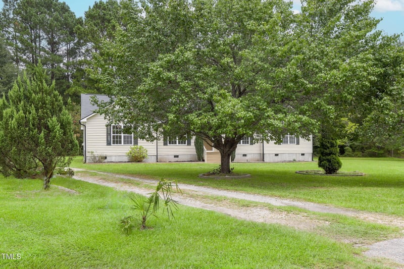 177 Lillian Rd, Selma, NC 27576