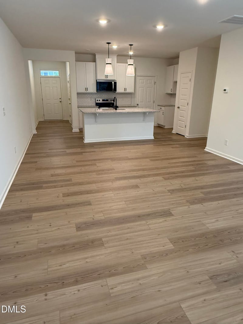 177 Parker Ln, Mebane, NC 27302
