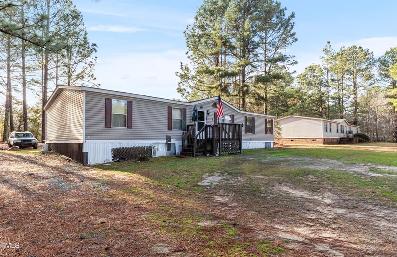 177 Pine Needles Dr, Lillington, NC 27546