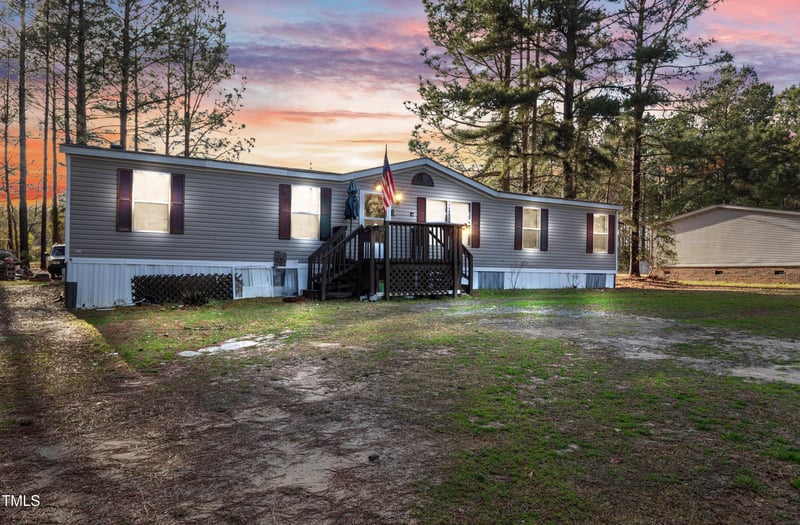 177 Pine Needles Dr, Lillington, NC 27546