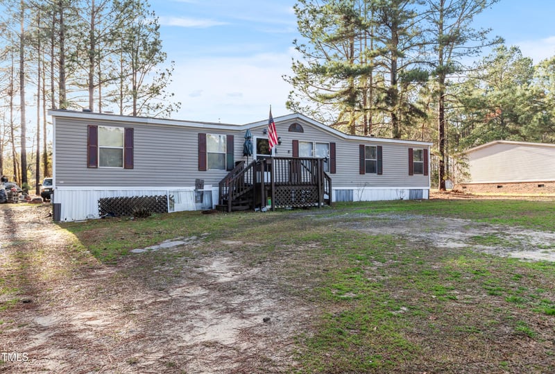 177 Pine Needles Dr, Lillington, NC 27546