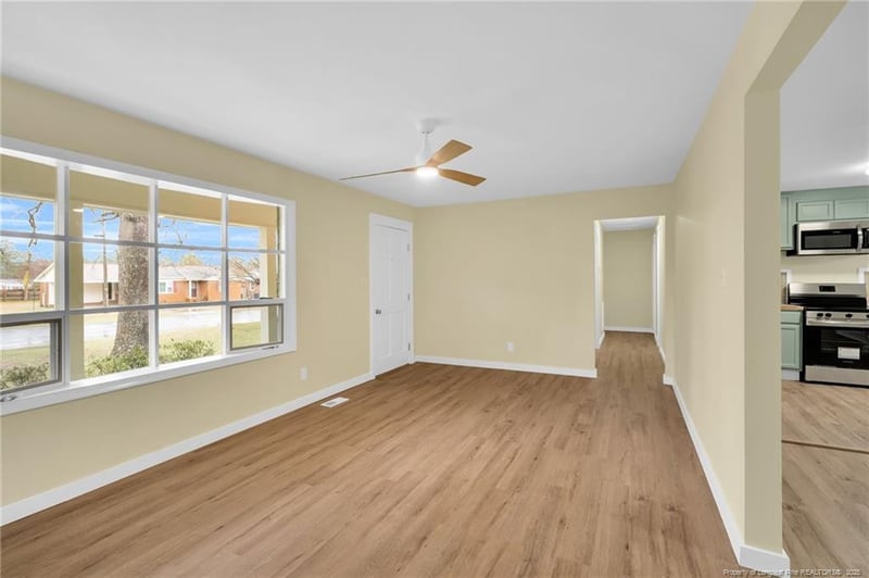 1772 Inverness Dr, Fayetteville, NC 28304