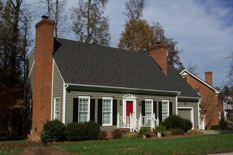 1773 Dunmore Pl, Chapel Hill, NC 27517
