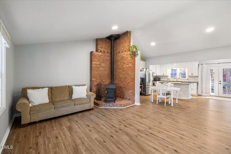 1777 Payne Rd, Graham, NC 27253