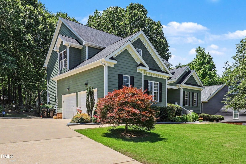 178 Caledonia Ln, Clayton, NC 27520