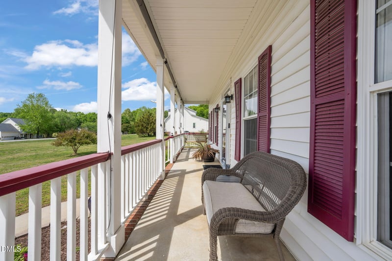 178 Glendale Dr, Youngsville, NC 27596