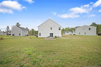178 Hedge Hunter Ct, Raeford, NC 28376