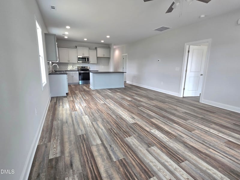 178 Jenkins St, Dunn, NC 28334
