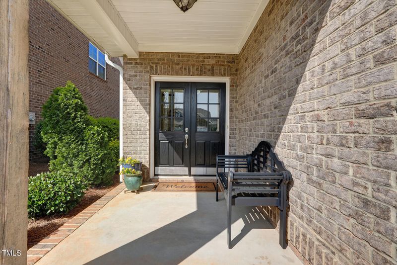 178 Macallan Dr, Burlington, NC 27215