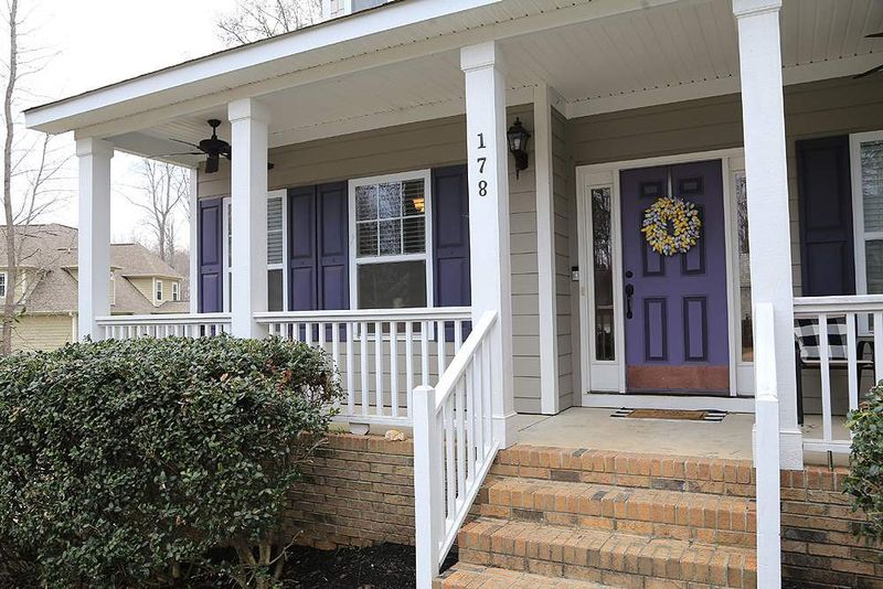 178 Old York Cir, Clayton, NC 27527
