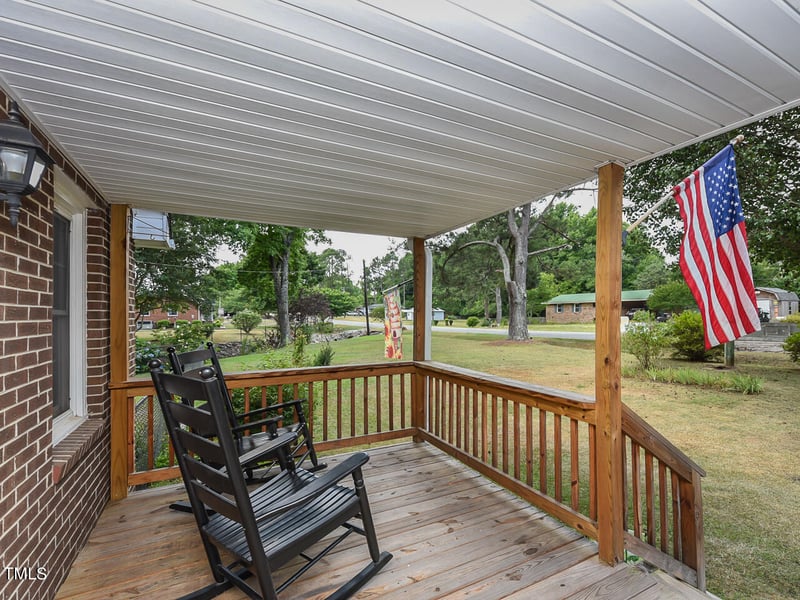 178 Paceville Rd, Selma, NC 27576