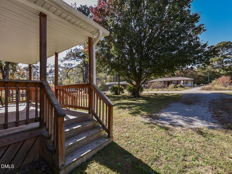 178 Paceville Rd, Selma, NC 27576