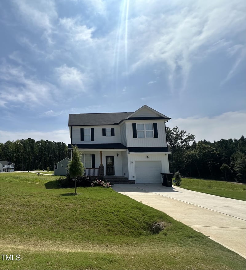 178 Shagbark Ln, Zebulon, NC 27597