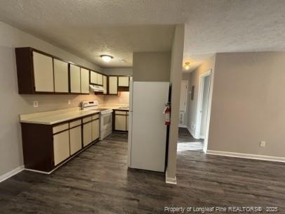 1780 Michelle Ct, Fayetteville, NC 28304