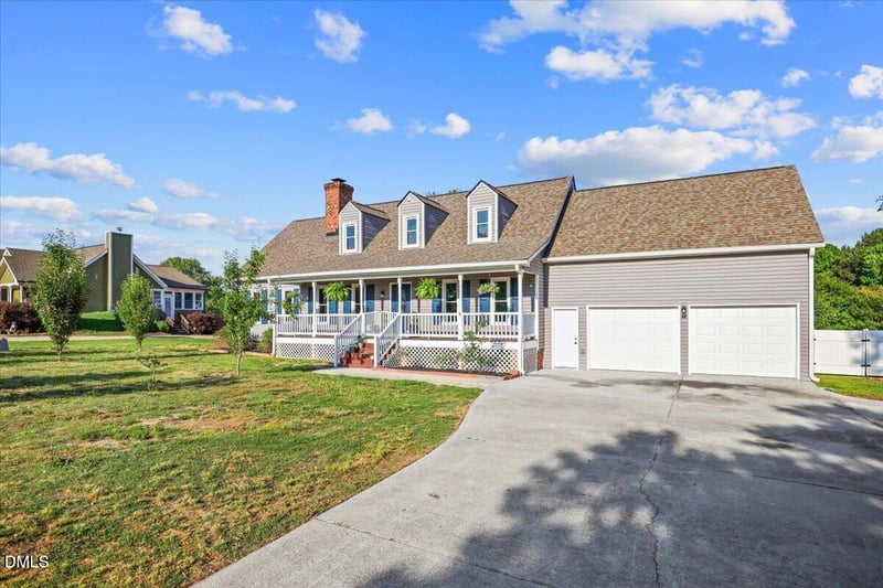 1782 Purfoy Rd, Fuquay Varina, NC 27526