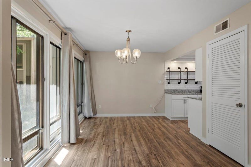 1782 Quail Ridge Rd, Raleigh, NC 27609