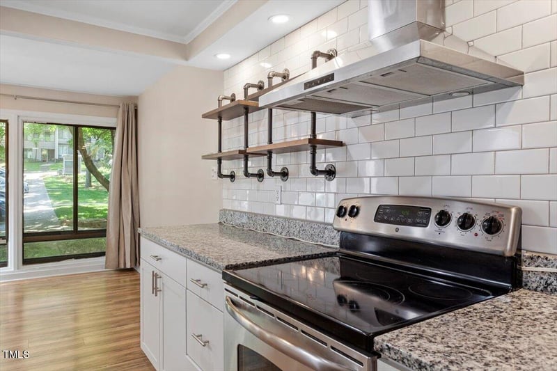 1782 Quail Ridge Rd, Raleigh, NC 27609