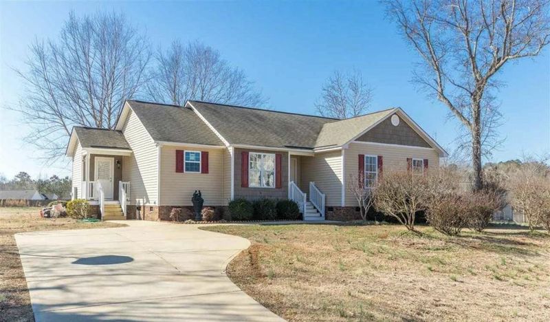 179 Bee Ln, Clayton, NC 27520