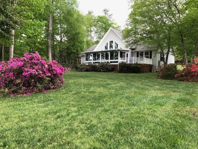 179 Black Cloud Dr, Louisburg, NC 27549