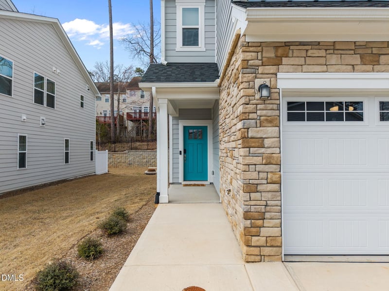 179 Cabernet Dr, Chapel Hill, NC 27516