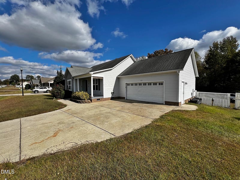 179 Camden Dr, Angier, NC 27501