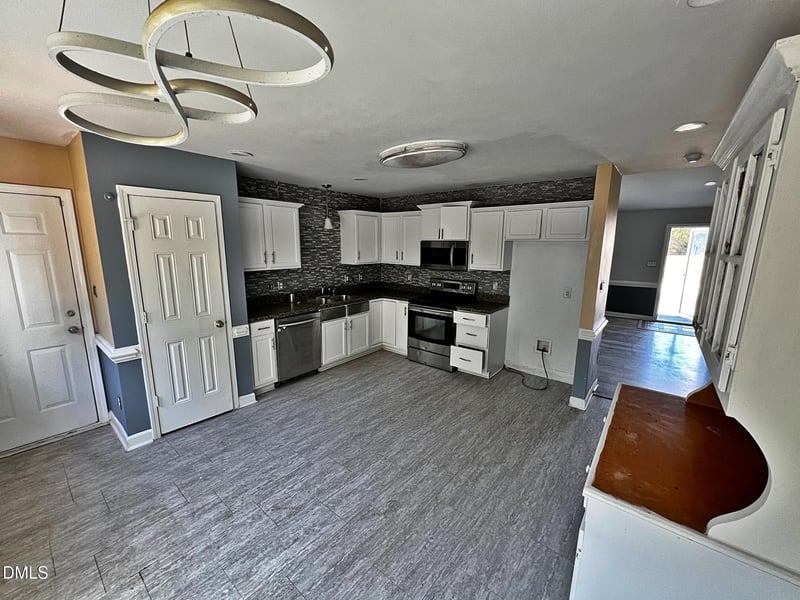 179 Camden Dr, Angier, NC 27501