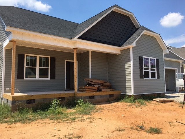 179 Cotton Mill Dr, Zebulon, NC 27597