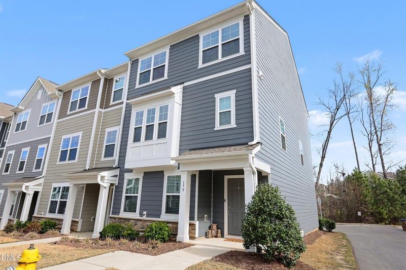 179 Daisy Meadow Ln, Wake Forest, NC 27587