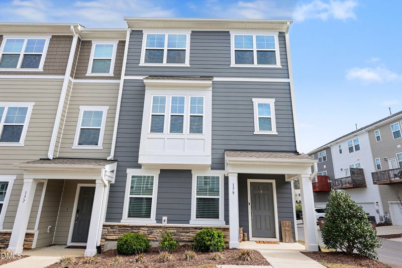 179 Daisy Meadow Ln, Wake Forest, NC 27587