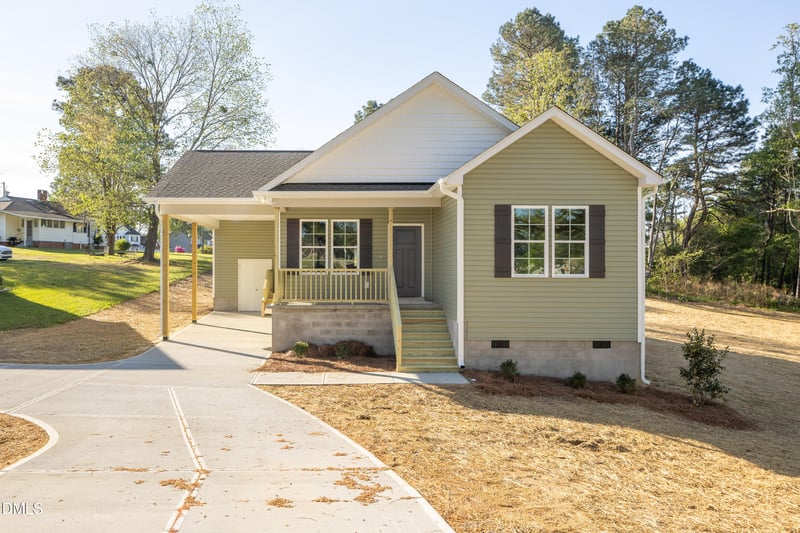 179 Hamer St, Coats, NC 27521