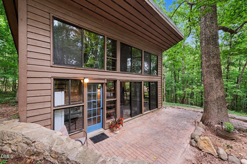 179 Hickory Pond Rd, Chapel Hill, NC 27517
