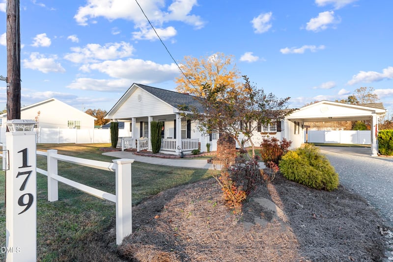 179 Iris Bryant Rd, Erwin, NC 28339