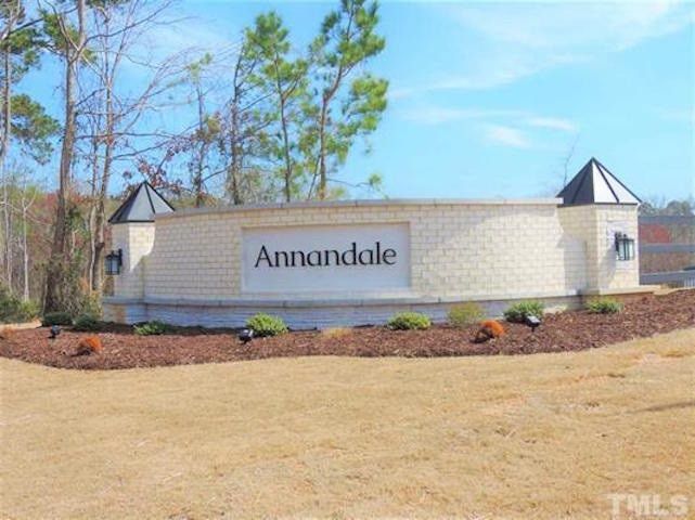 179 Ravensworth Dr, Garner, NC 27529