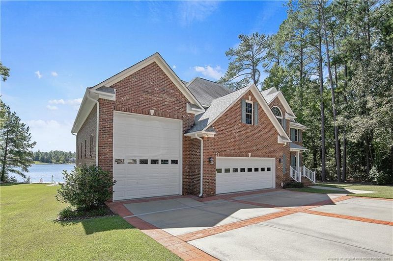 179 Sandy Point, Sanford, NC 27332
