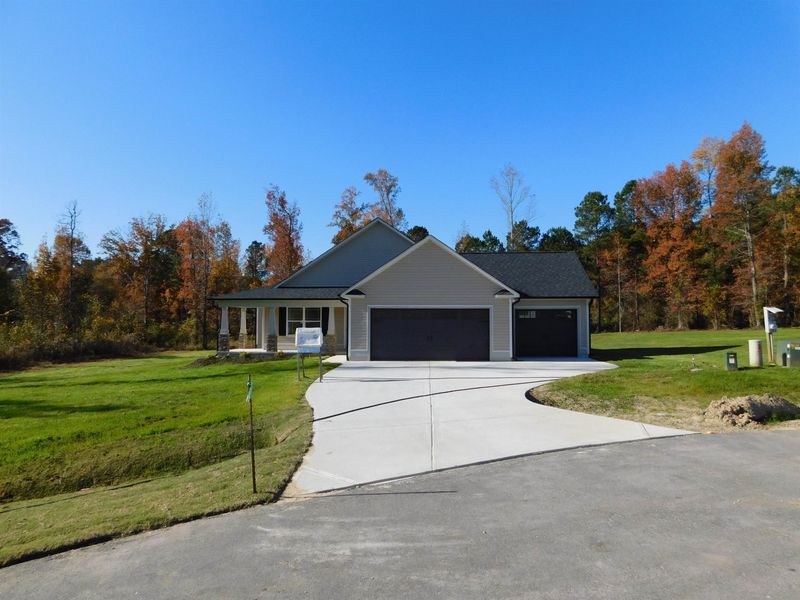 179 Voyage Cir, Smithfield, NC 27577