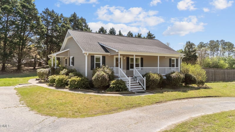 179 Willie Clifton Dr, Angier, NC 27501