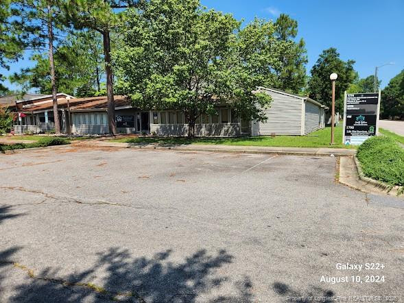 1790 Metro Medical Dr, Fayetteville, NC 28304