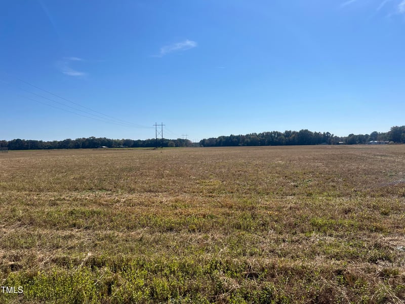 1791 Parker Rd, Four Oaks, NC 27524